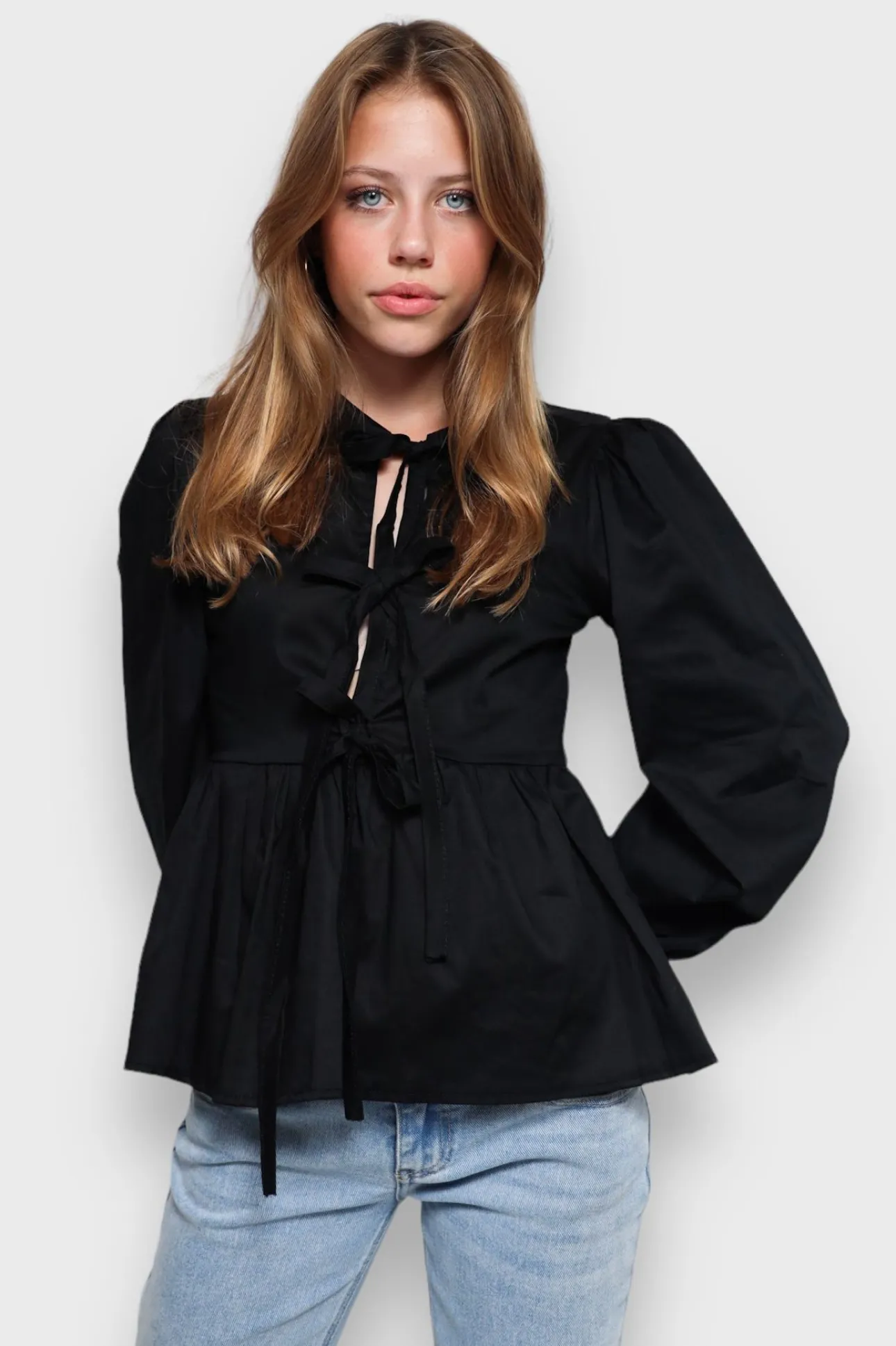 Hauts>Meet Me There Angel Blouse Black