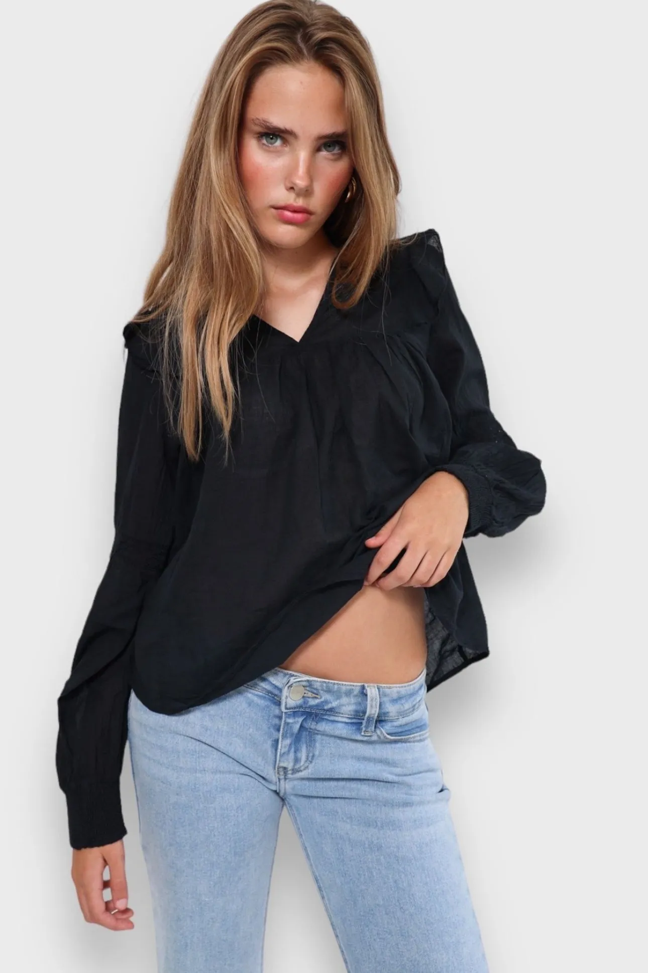 Blouses>Meet Me There Glory Blouse Black