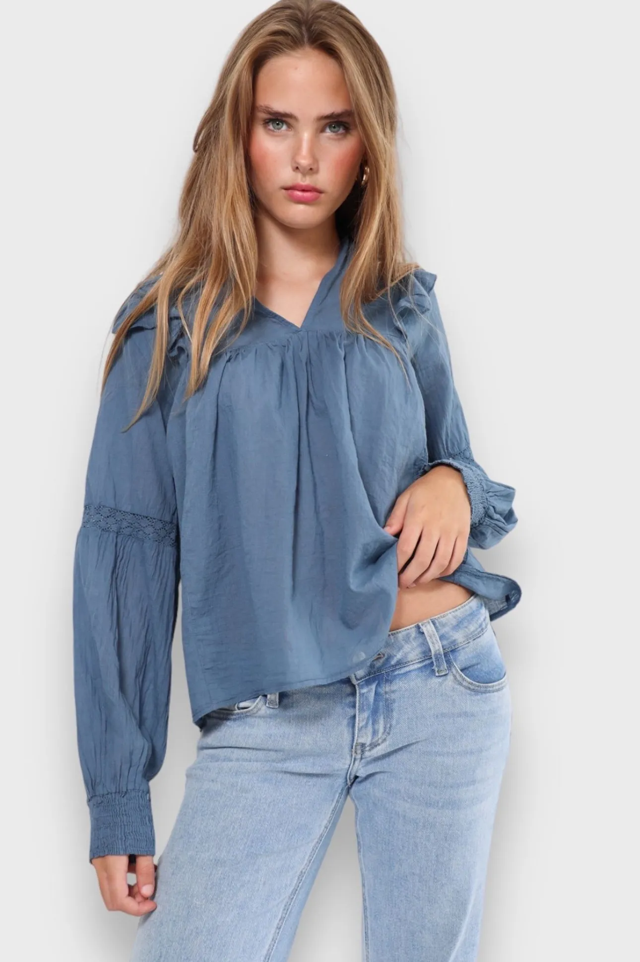 Blouses>Meet Me There Glory Blouse Blue