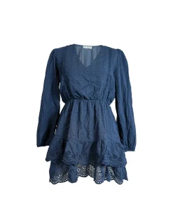 Robes><noscript><img width=