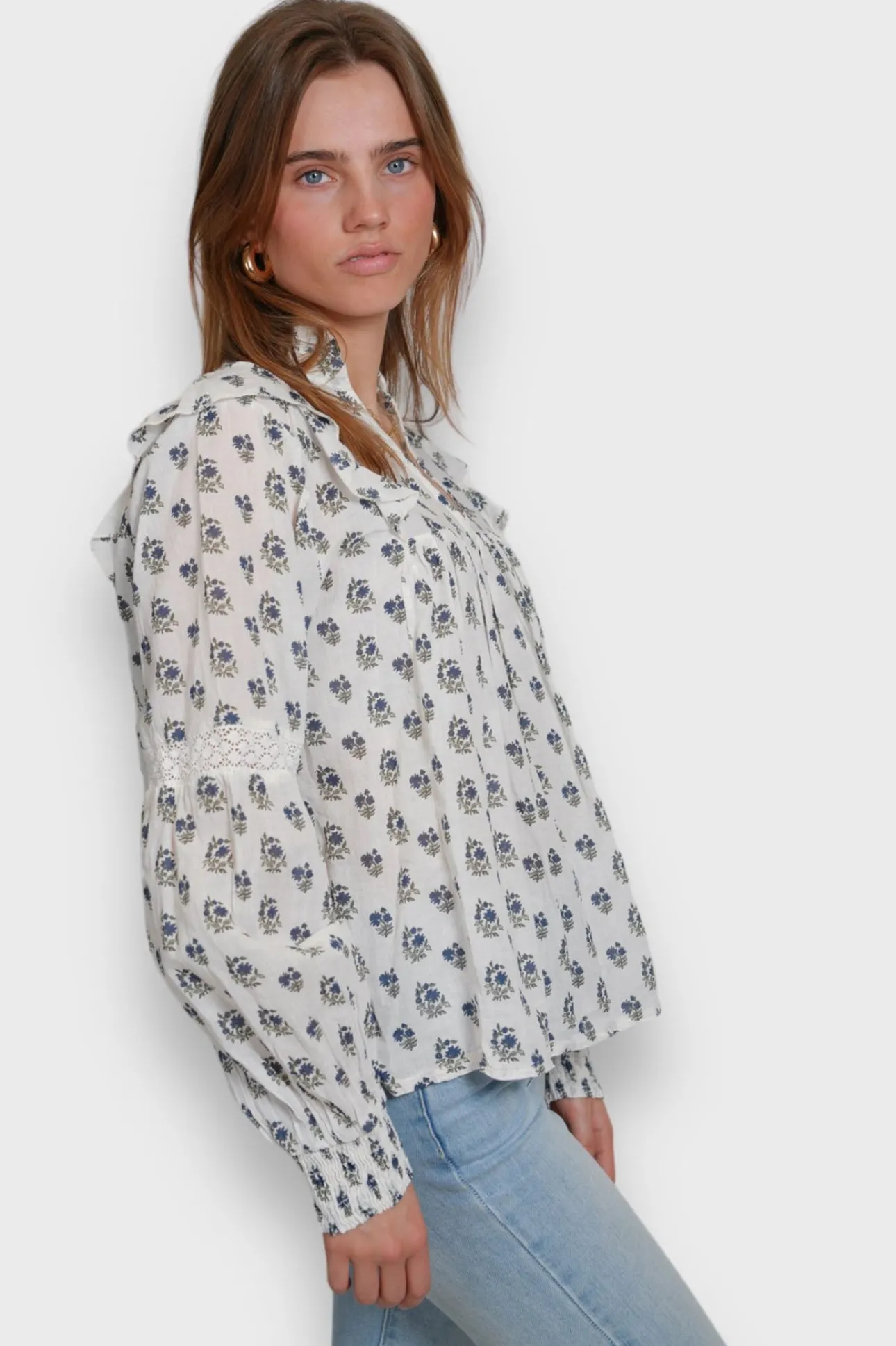 Hauts>Meet Me There Peony Blouse