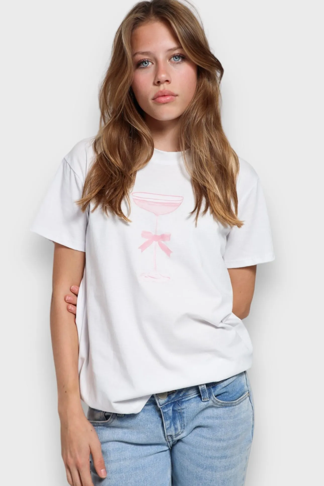 T-Shirts>Meet Me There Ribbon T-Shirt