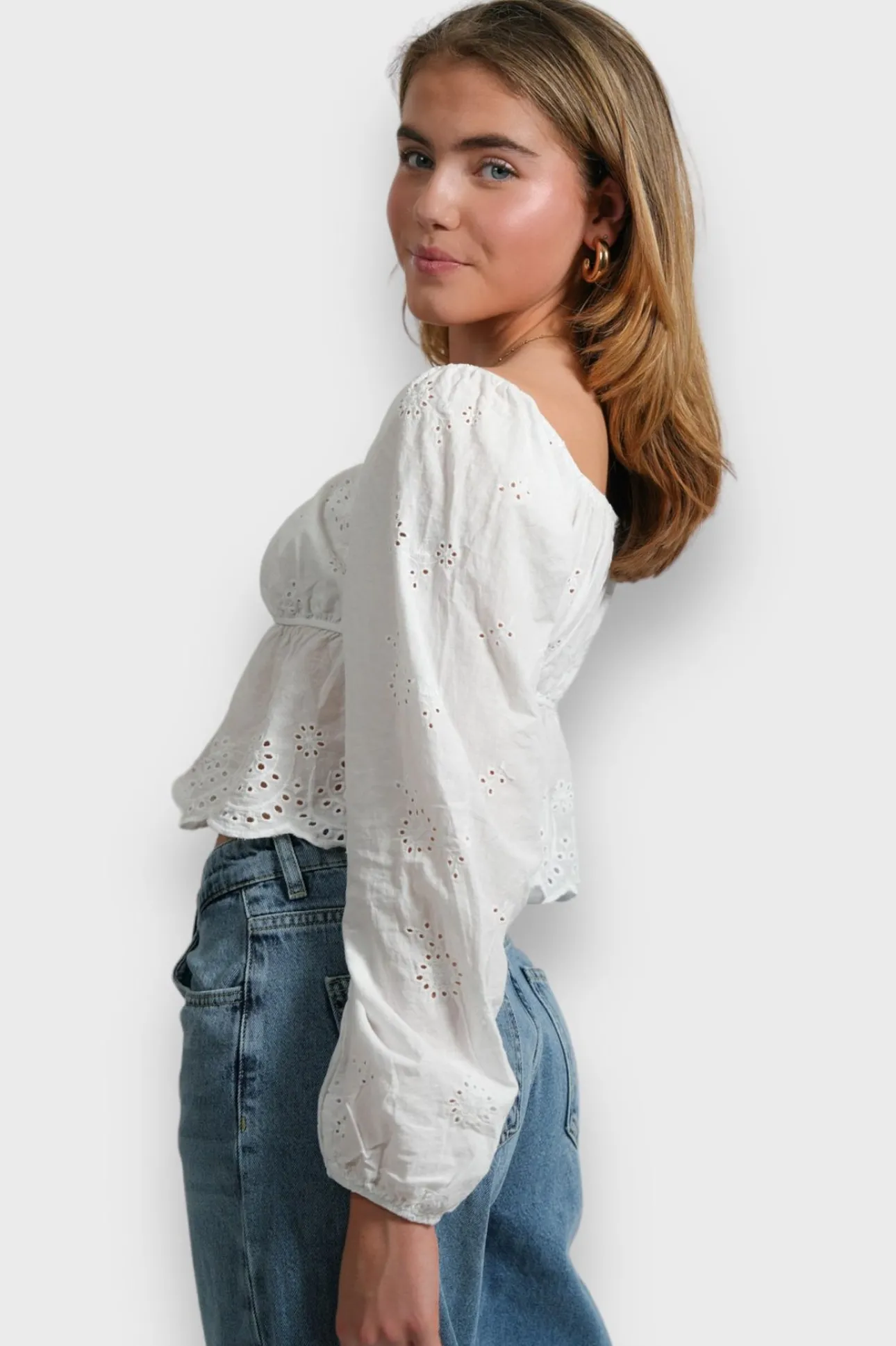 Blouses>Meet Me There Violet Blouse White